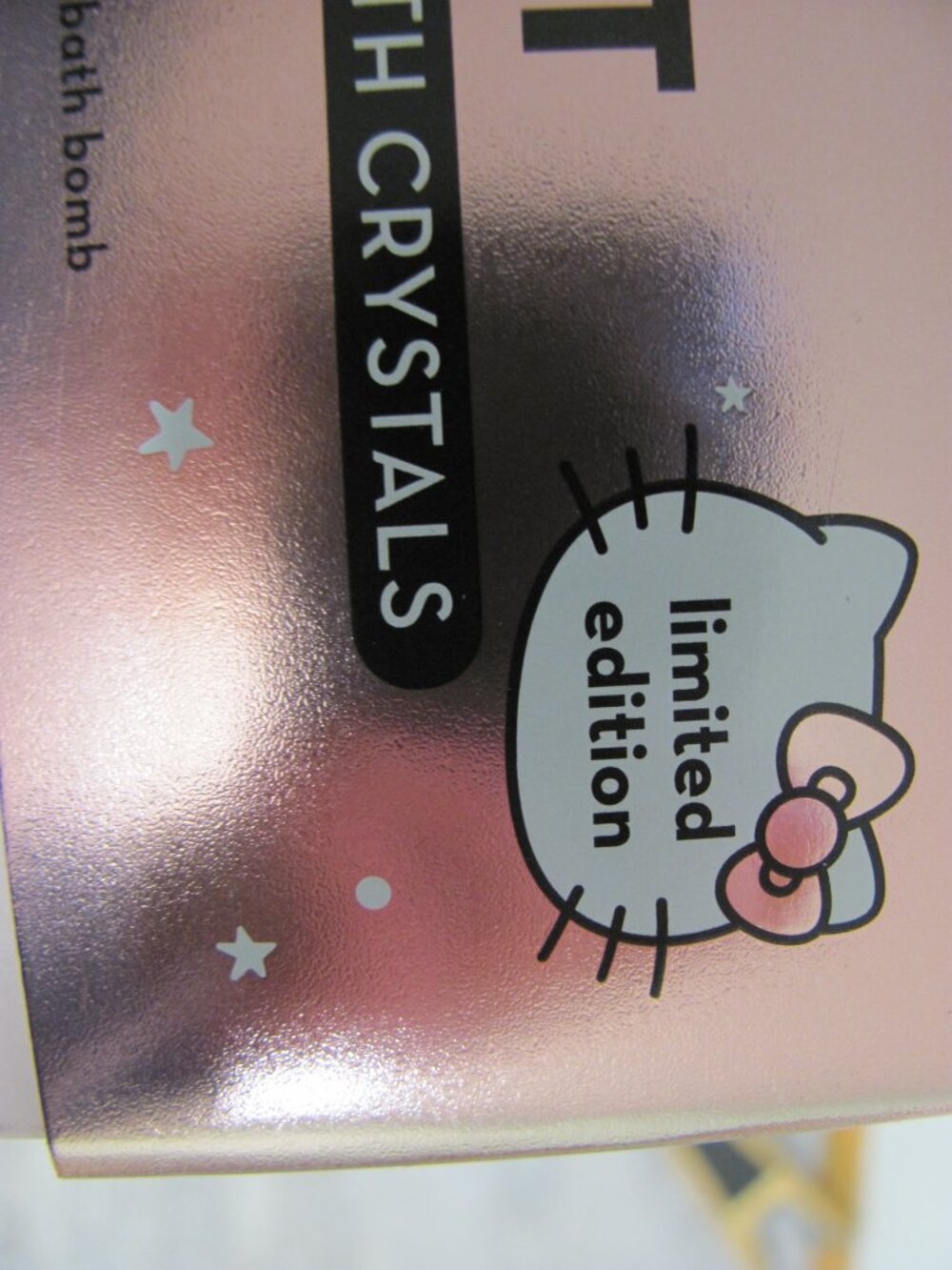 THE CREME SHOP HELLO KITTY 3 PIECE BUNDLE NEW IN PACKAGE - Picture 5 of 6
